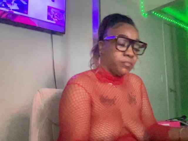 Tinasnoww69 webcam