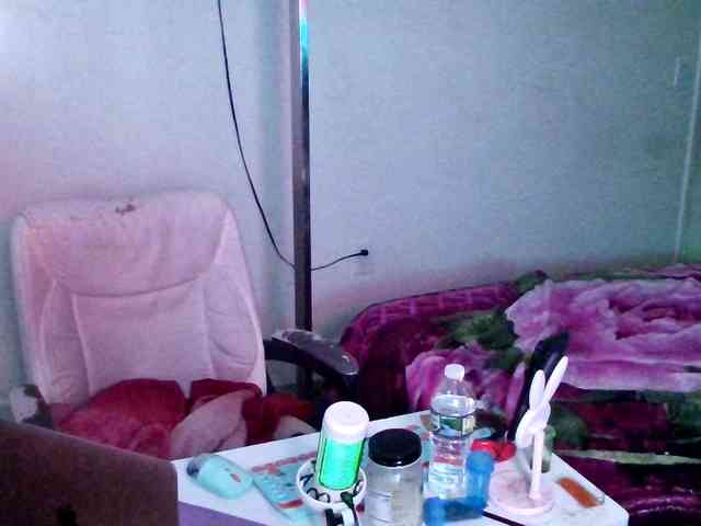 Tinasnoww69 webcam