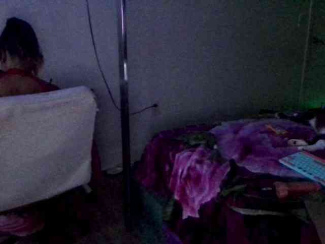Tinasnoww69 webcam