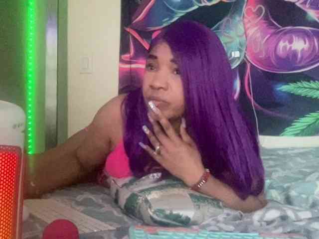 Tinasnoww69