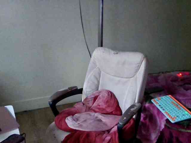Tinasnoww69 webcam