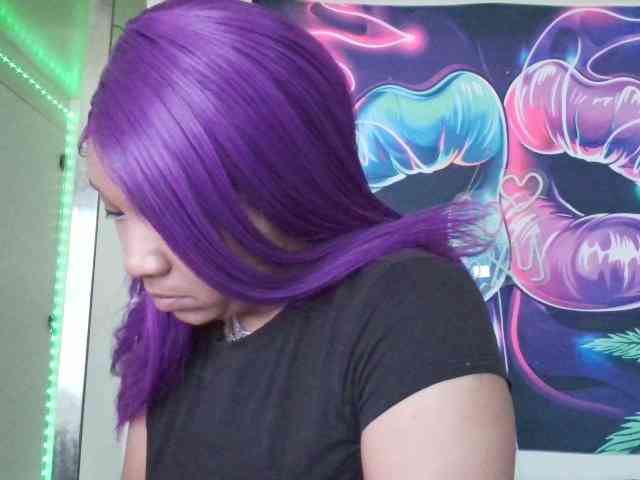 Tinasnoww69 webcam