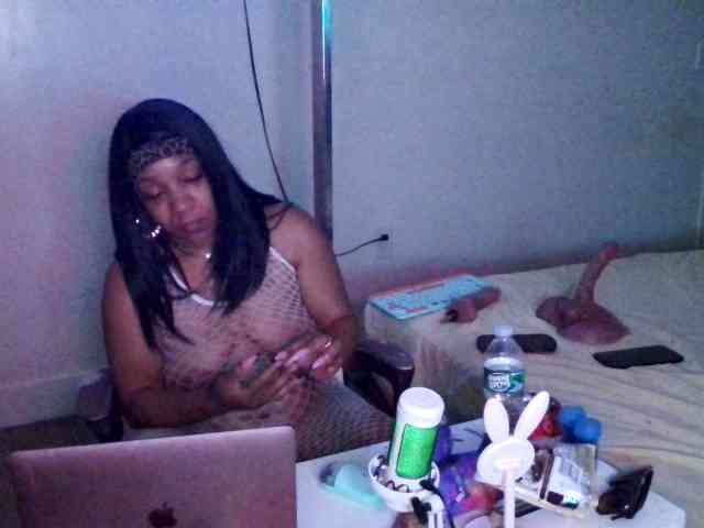 Tinasnoww69 webcam