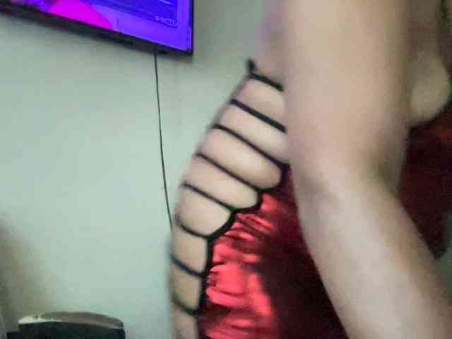 Tinasnoww69 webcam