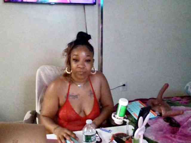 Tinasnoww69 webcam