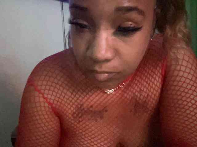 Tinasnoww69 webcam