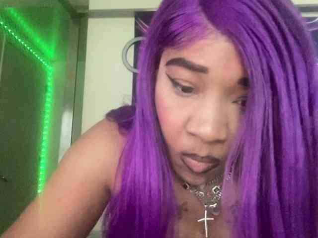 Tinasnoww69 webcam