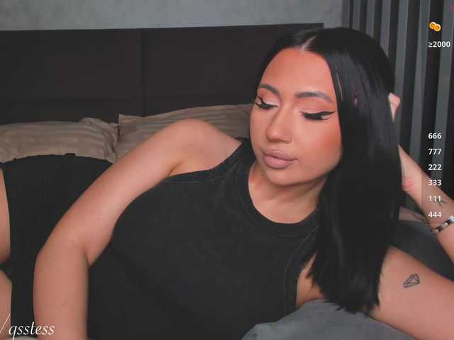 qsstess live cam