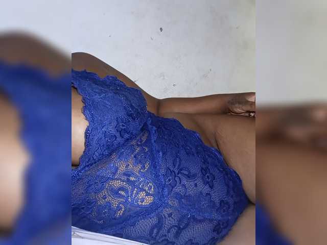 Hanaia1 live cam on BongaCams