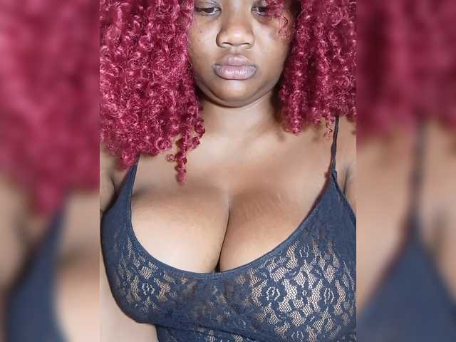 Hanaia1 live cam on BongaCams