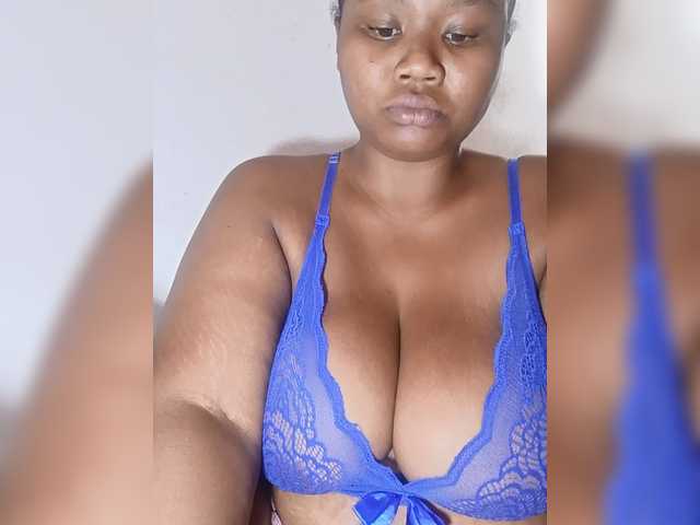 Camgirl française Hanaia1 en aperçu live