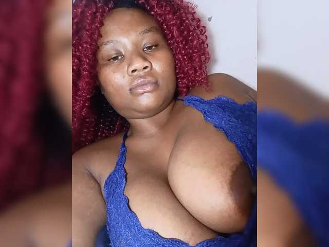 Hanaia1 live cam on BongaCams