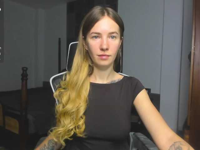 mel-collins live cam on BongaCams