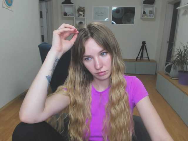 mel-collins live cam on BongaCams