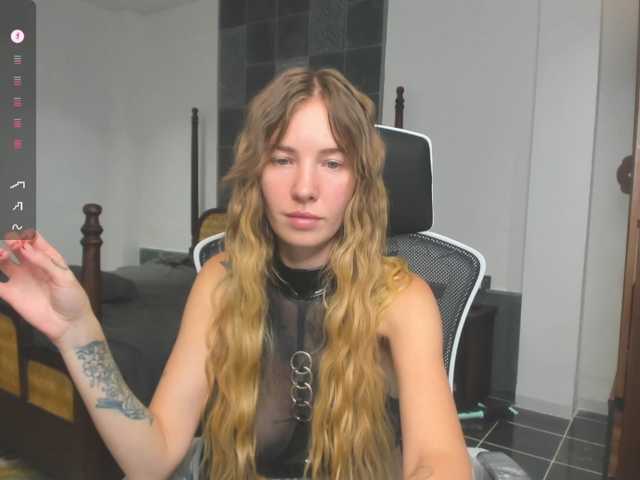 mel-collins live cam on BongaCams
