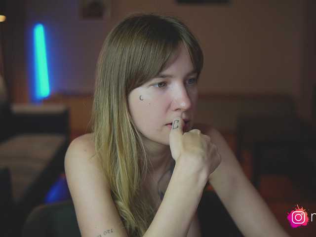 mel-collins live cam on BongaCams