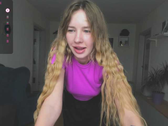 mel-collins live cam on BongaCams