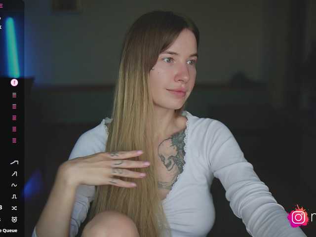 mel-collins live cam on BongaCams