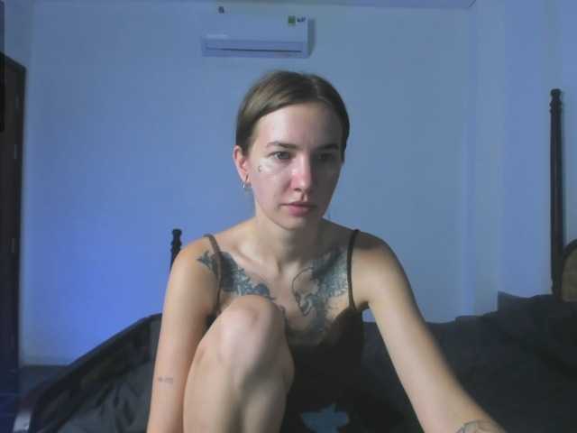 mel-collins, en directo ahora en BongaCams