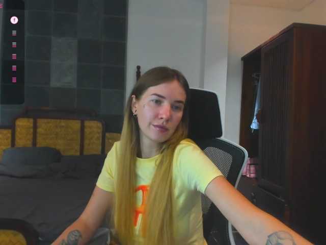 mel-collins live cam on BongaCams