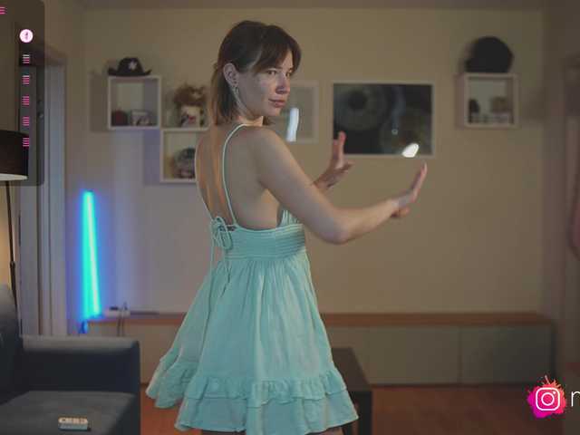 в попе у mel-collins