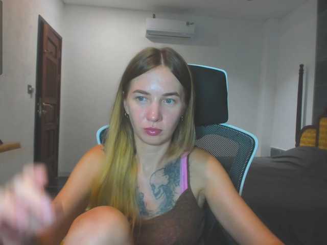 mel-collins live cam on BongaCams