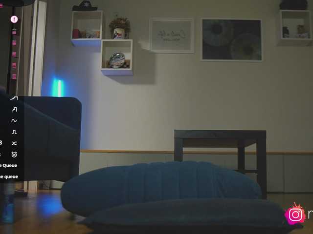mel-collins live cam on BongaCams