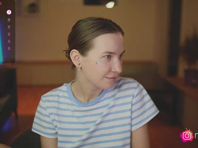 mel-collins live cam on BongaCams