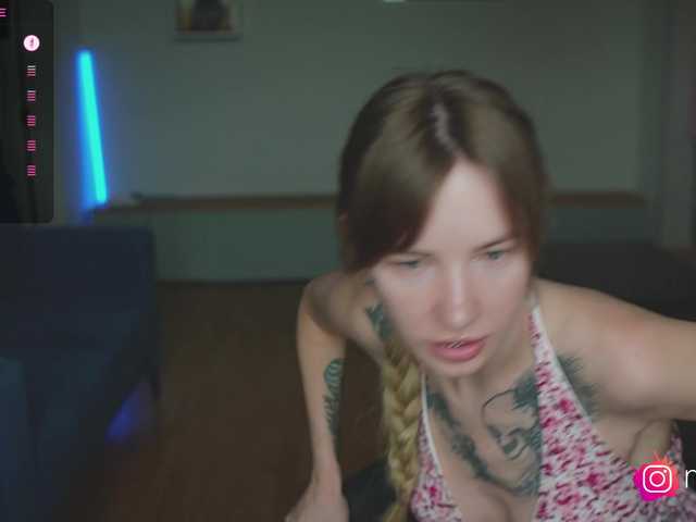 mel-collins live cam on BongaCams