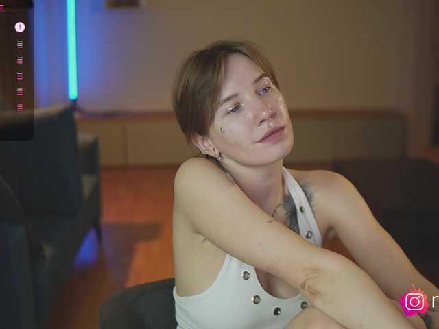 mel-collins live cam