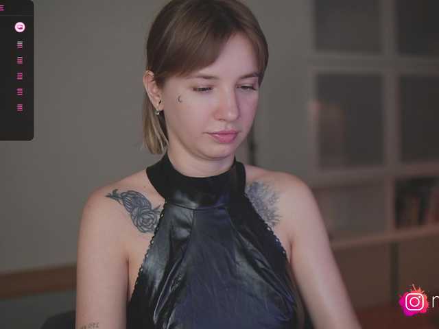 mel-collins's BongaCams show and profile