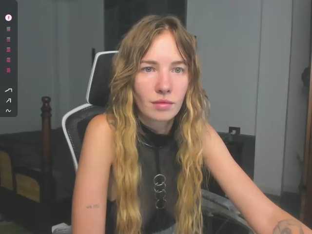Mel-collins live cam