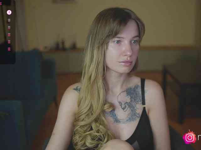 mel-collins webcam