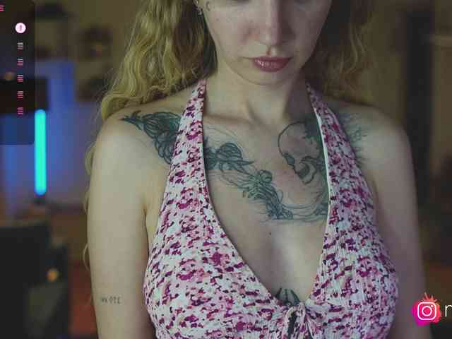 mel-collins webcam