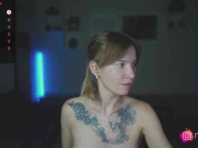 mel-collins webcam