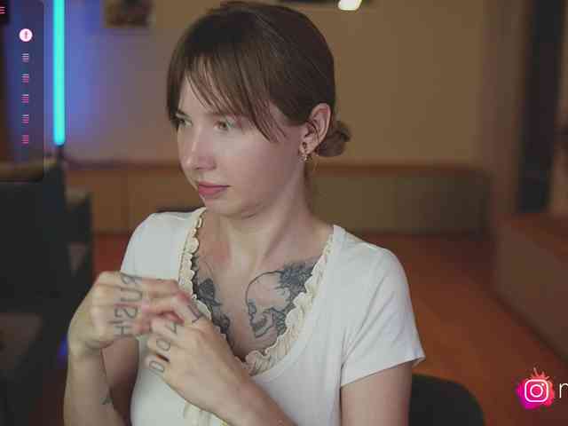 mel-collins webcam