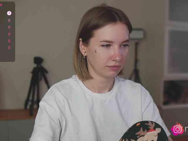 mel-collins webcam