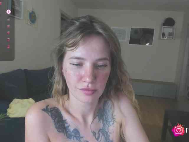 mel-collins webcam
