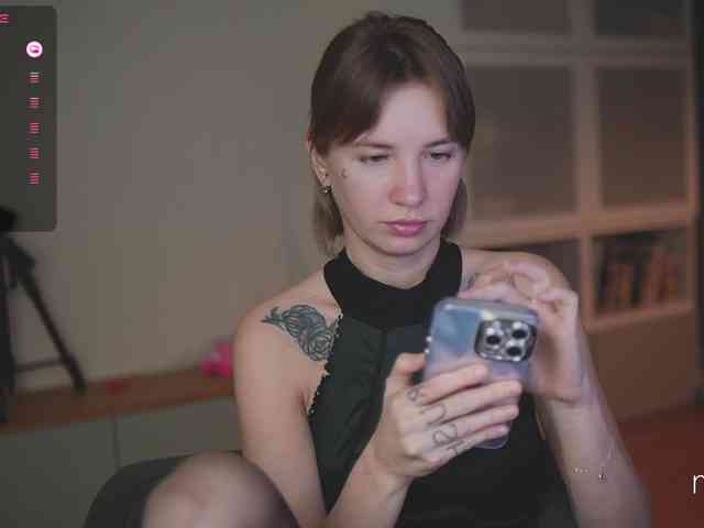 mel-collins webcam