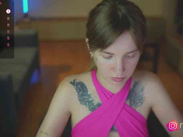 mel-collins webcam