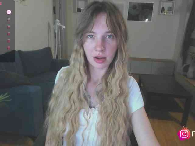 mel-collins webcam