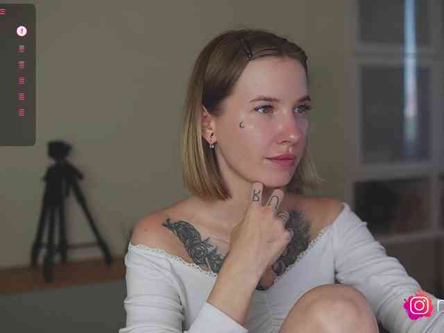 mel-collins webcam