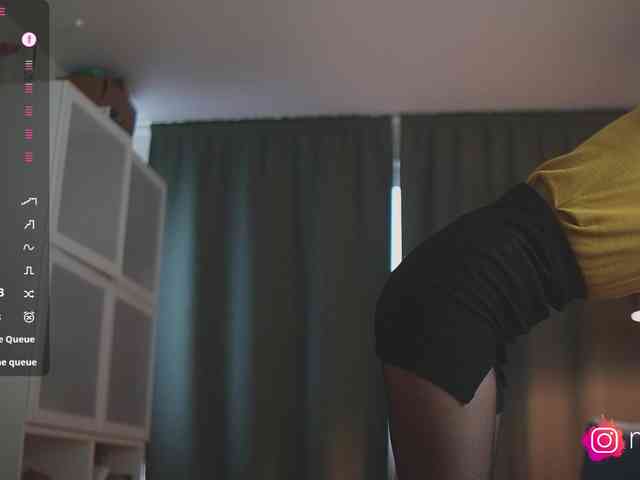 mel-collins webcam
