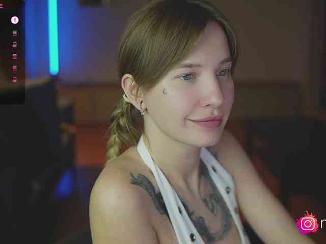 mel-collins webcam