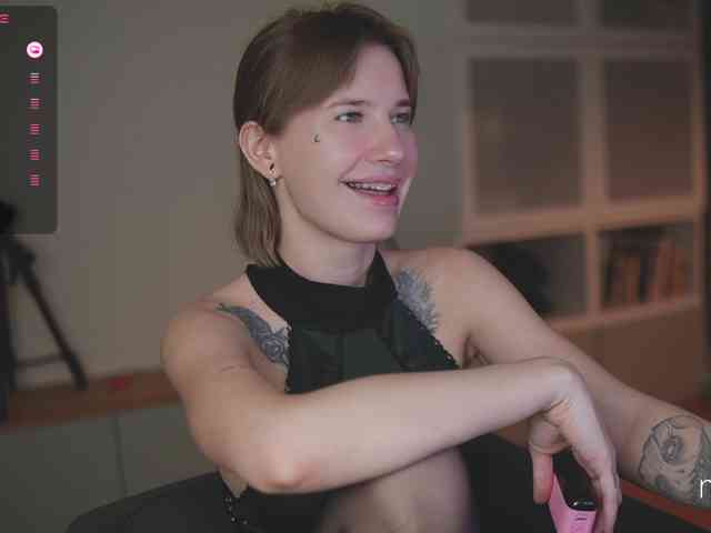 mel-collins webcam