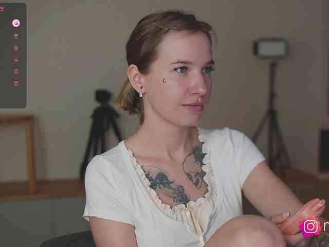 mel-collins webcam