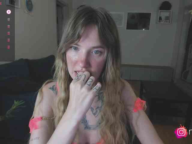 mel-collins webcam