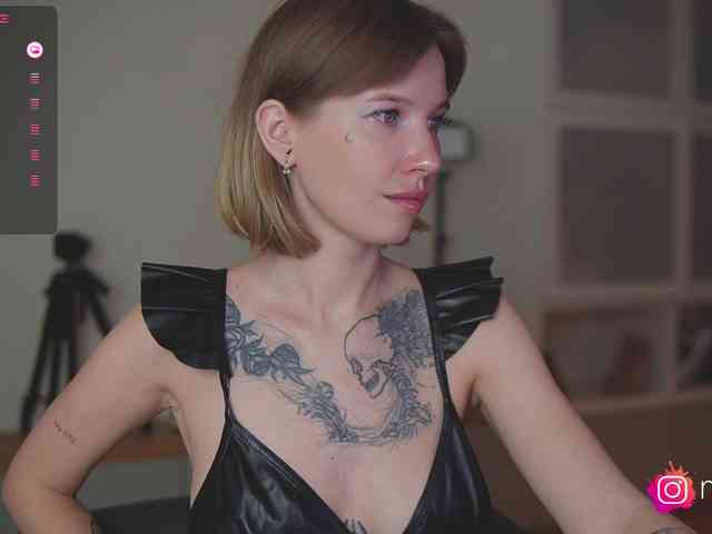 mel-collins webcam