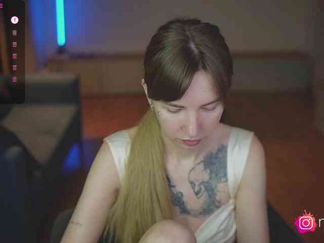 mel-collins webcam