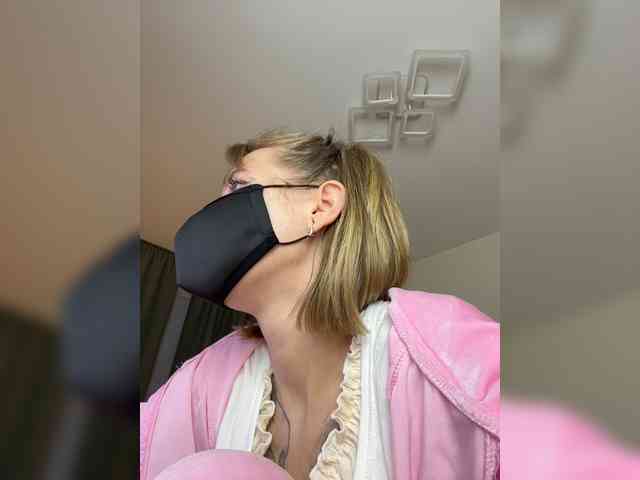 mel-collins webcam